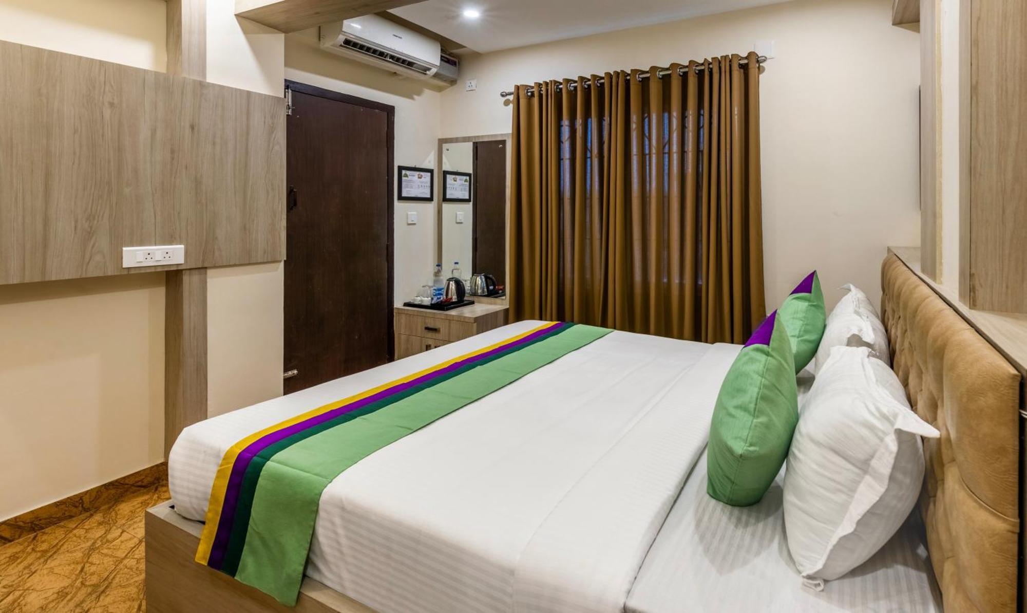 Treebo Sky City Grand, 5 Min From Mangalore Airport Buitenkant foto